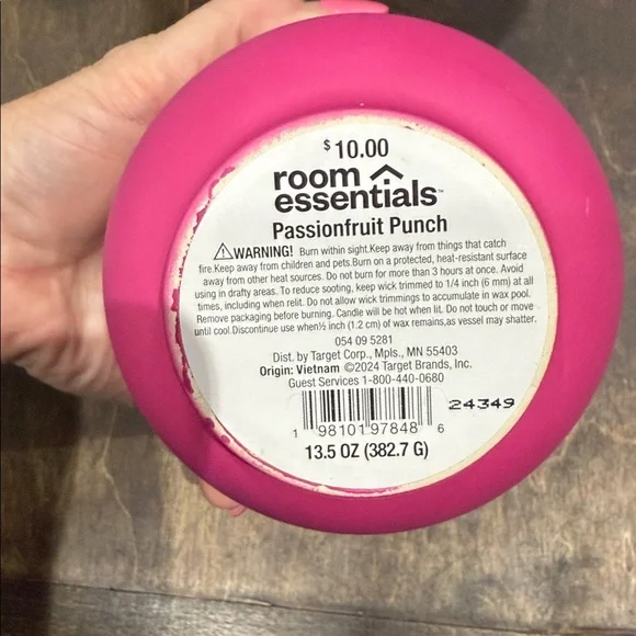 Room Essentials Pink Passionfruit Punch Candle - Picture 3 of 3